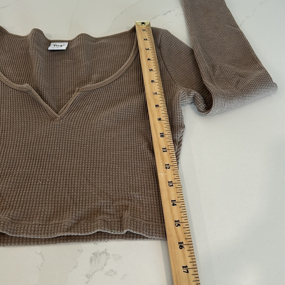 Bundle Dynamite Cream Bodysuit & TNA Long Sleeves Cropped Tee-shirt Size Small - Picture 4 of 13